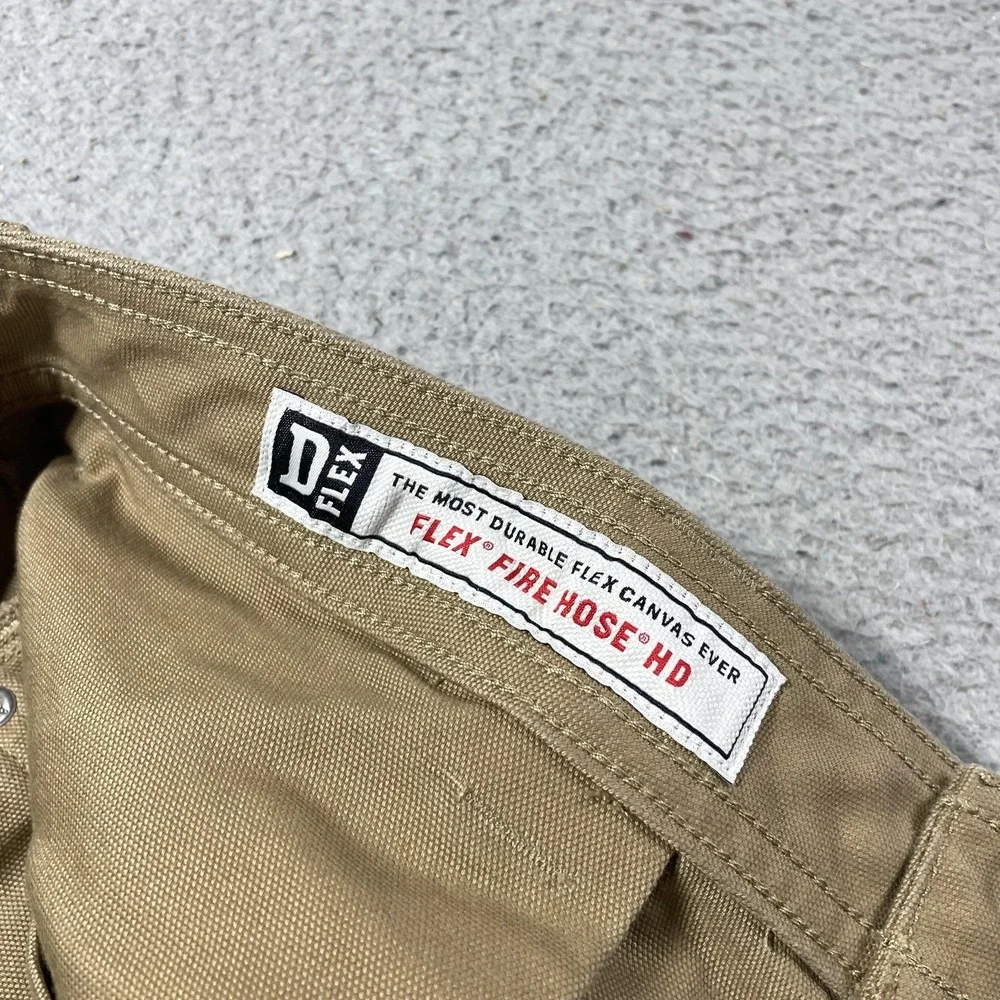 Duluth Trading Shorts Mens 38 Beige Canvas Chino 9